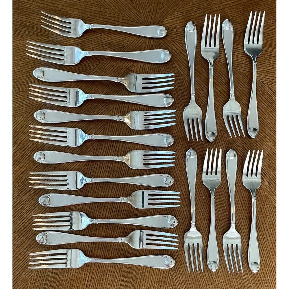 Oneida Satin Garnet 18/10 Stainless Flatware‎ Set 59 Pc Service + Serving Pieces